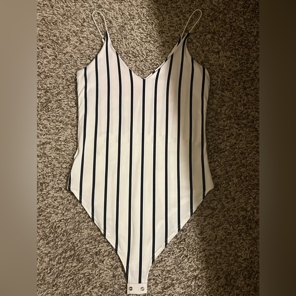 Stripped noodle strap